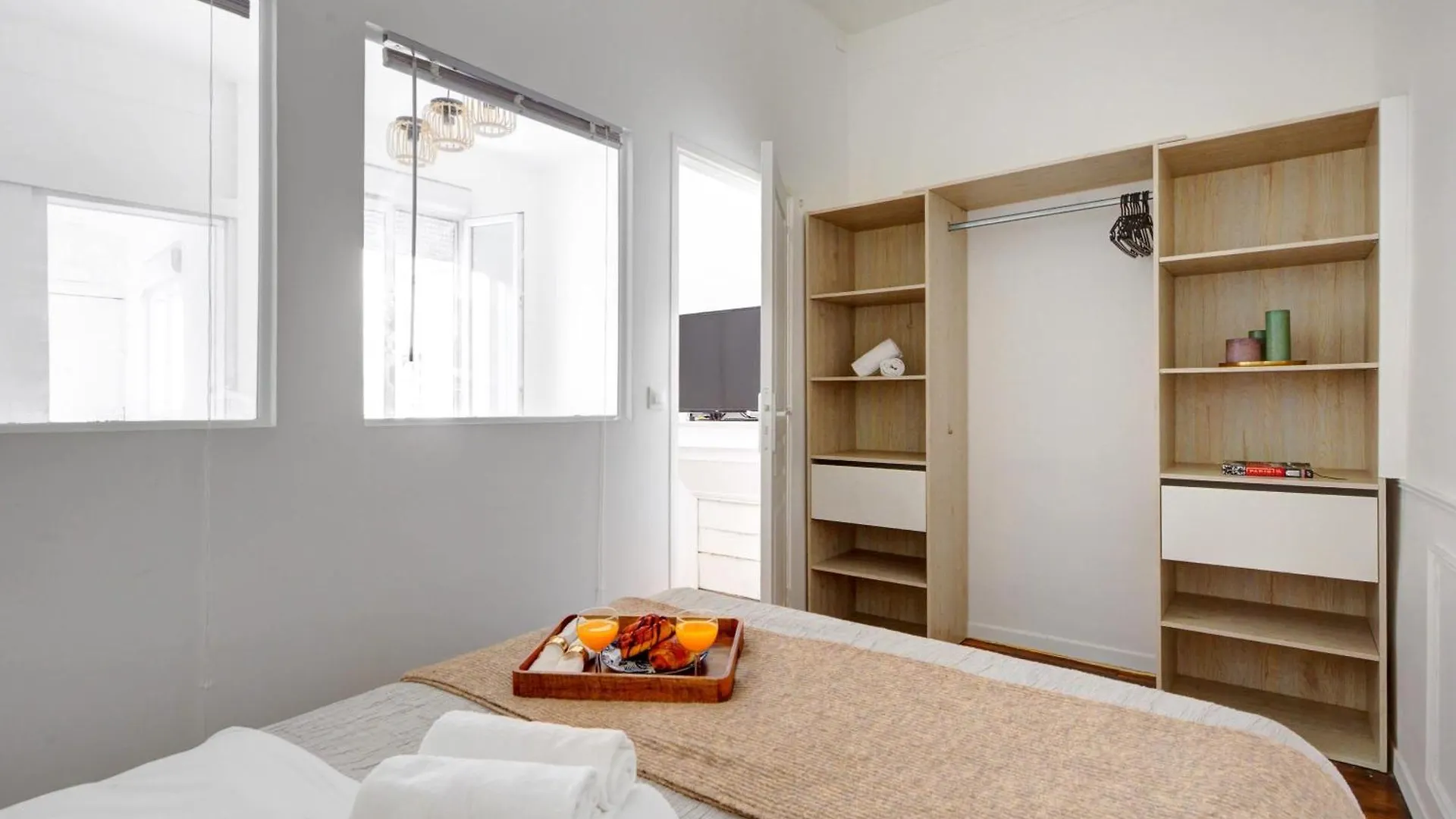 Bnbnova - 1Br - Notre Dame & Seine - Latin Quarter Paris France